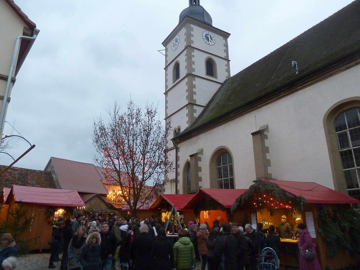 Kleinlangheim Weihnachtsmarkt/ Foto: Dieter Zeller