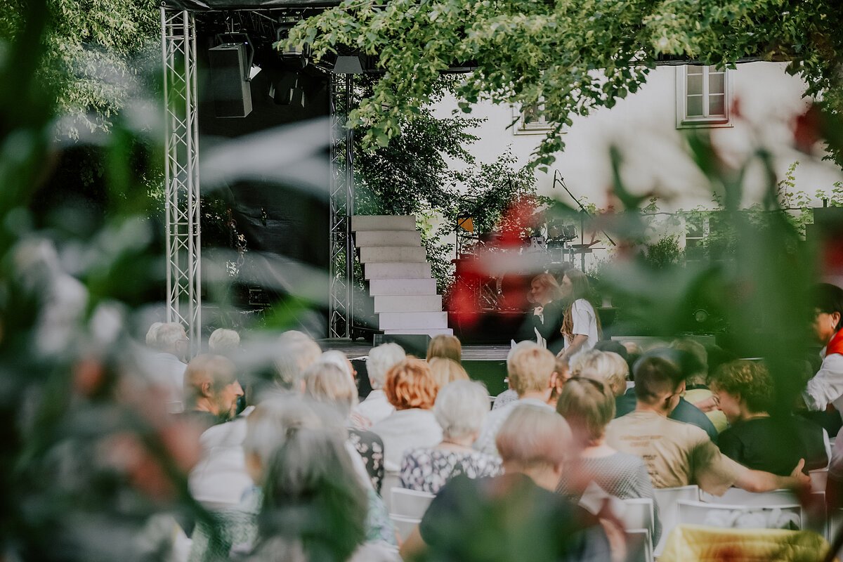 Publikum beim Kultursommer