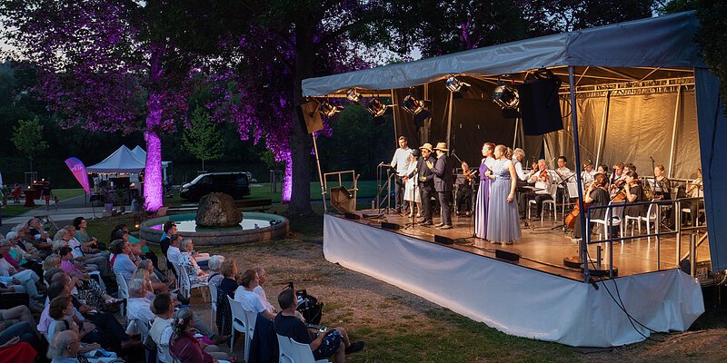 Konzertbühne beim Kultursommer in Ochsenfurt