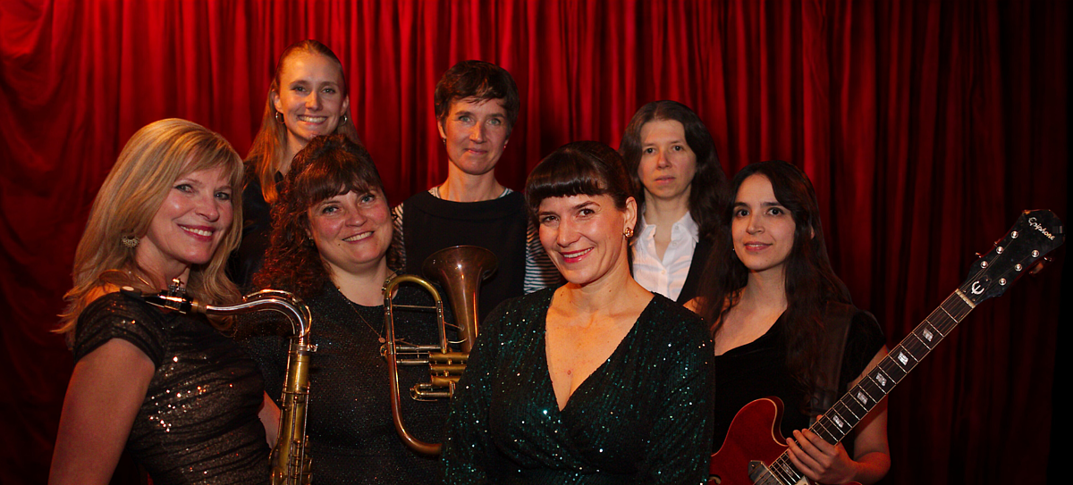 WOMEN IN SWING - The Ladies of Swing & Jazz